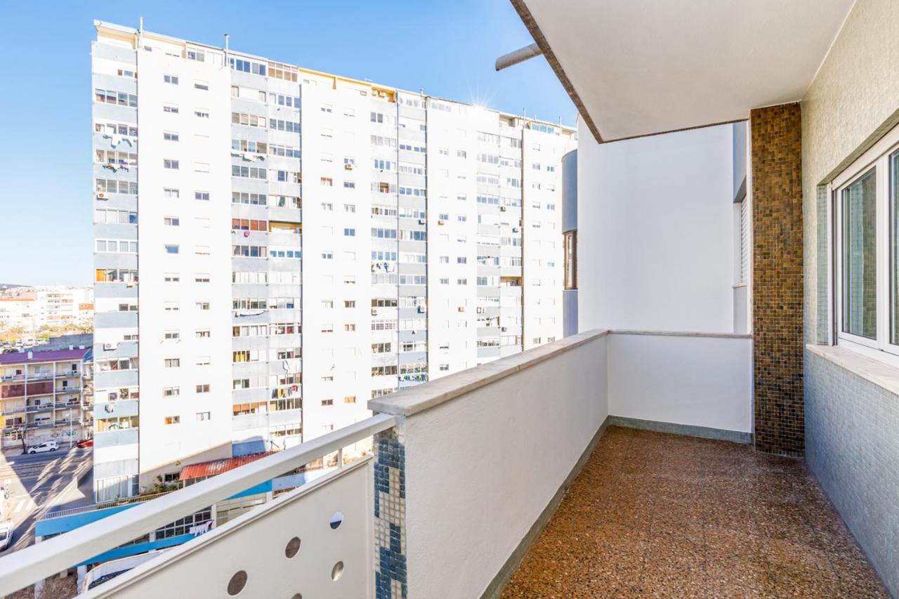 Dora'S Home Cacilhas Экстерьер фото